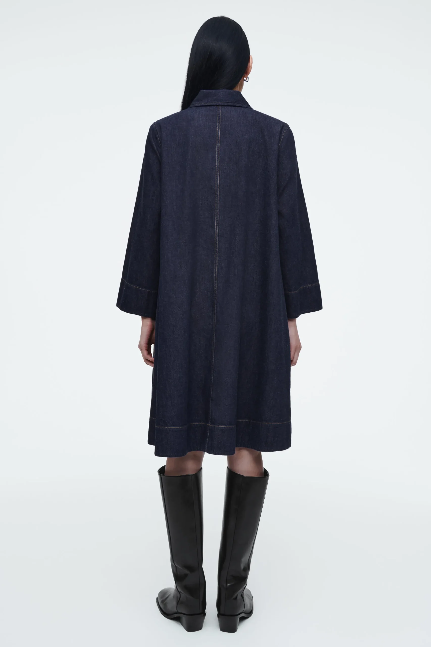 COS Klänningar & Jumpsuits | Utvald Denim*A-LINJESKUREN SKJORTKLÄNNING I DENIM MED MINILÄNGD