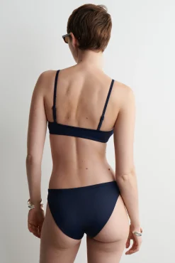 COS Badkläder | Nyheter*BIKINITOPP MED DJUP RINGNING