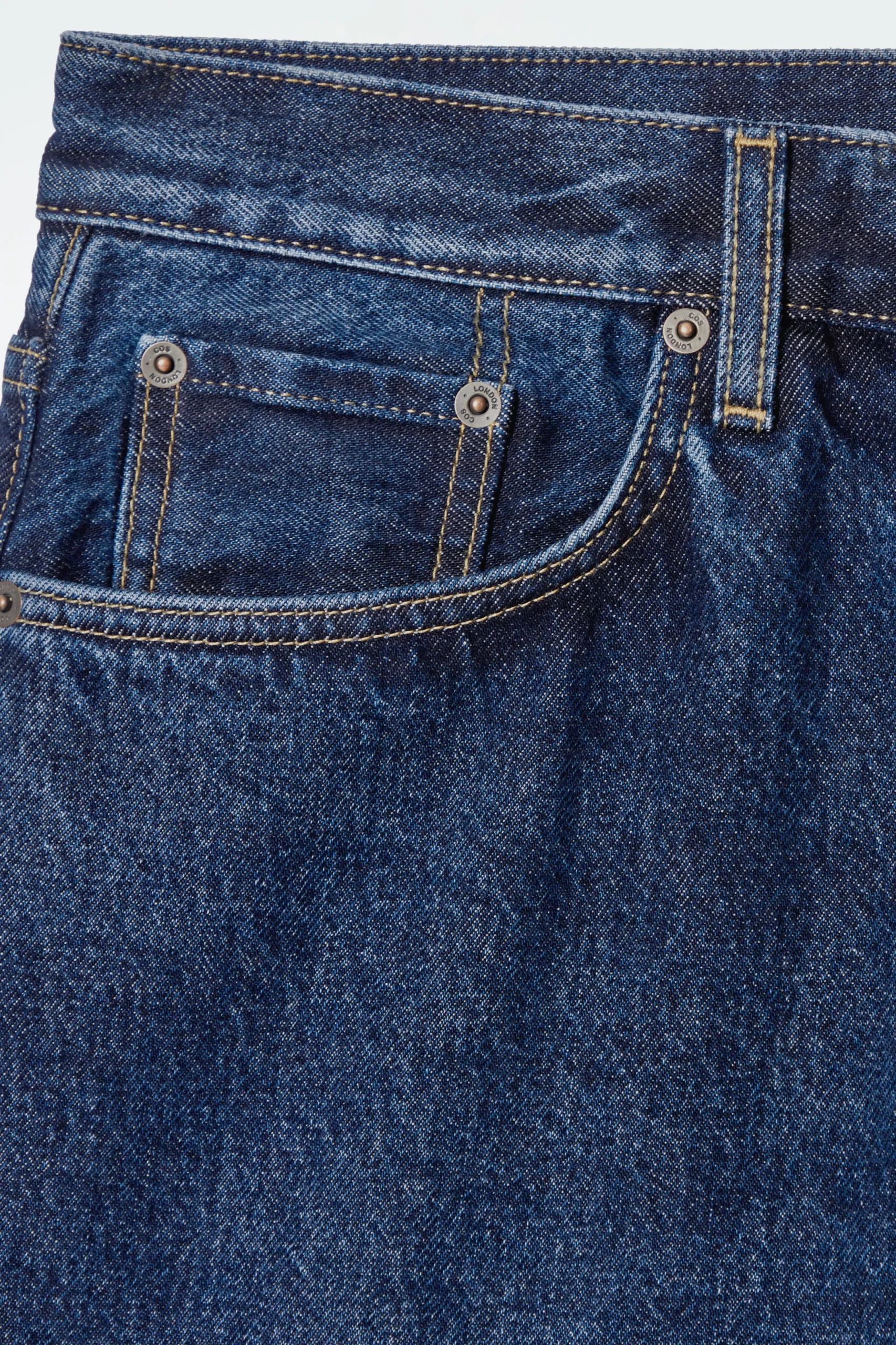 COS Jeans | Byxor*FACADE JEANS MED RAKA BEN