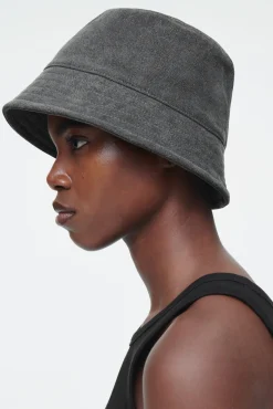 COS Hattar & Mössor | Strandaccessoarer*FISKARHATT I DENIM