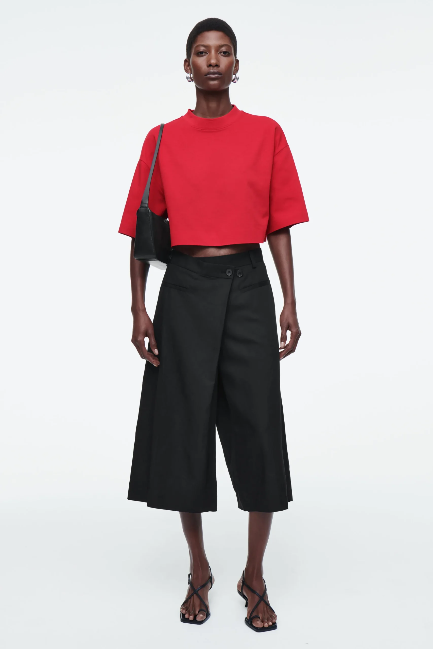 COS T-shirts | Toppar*HIGH LINE LEDIG T-SHIRT