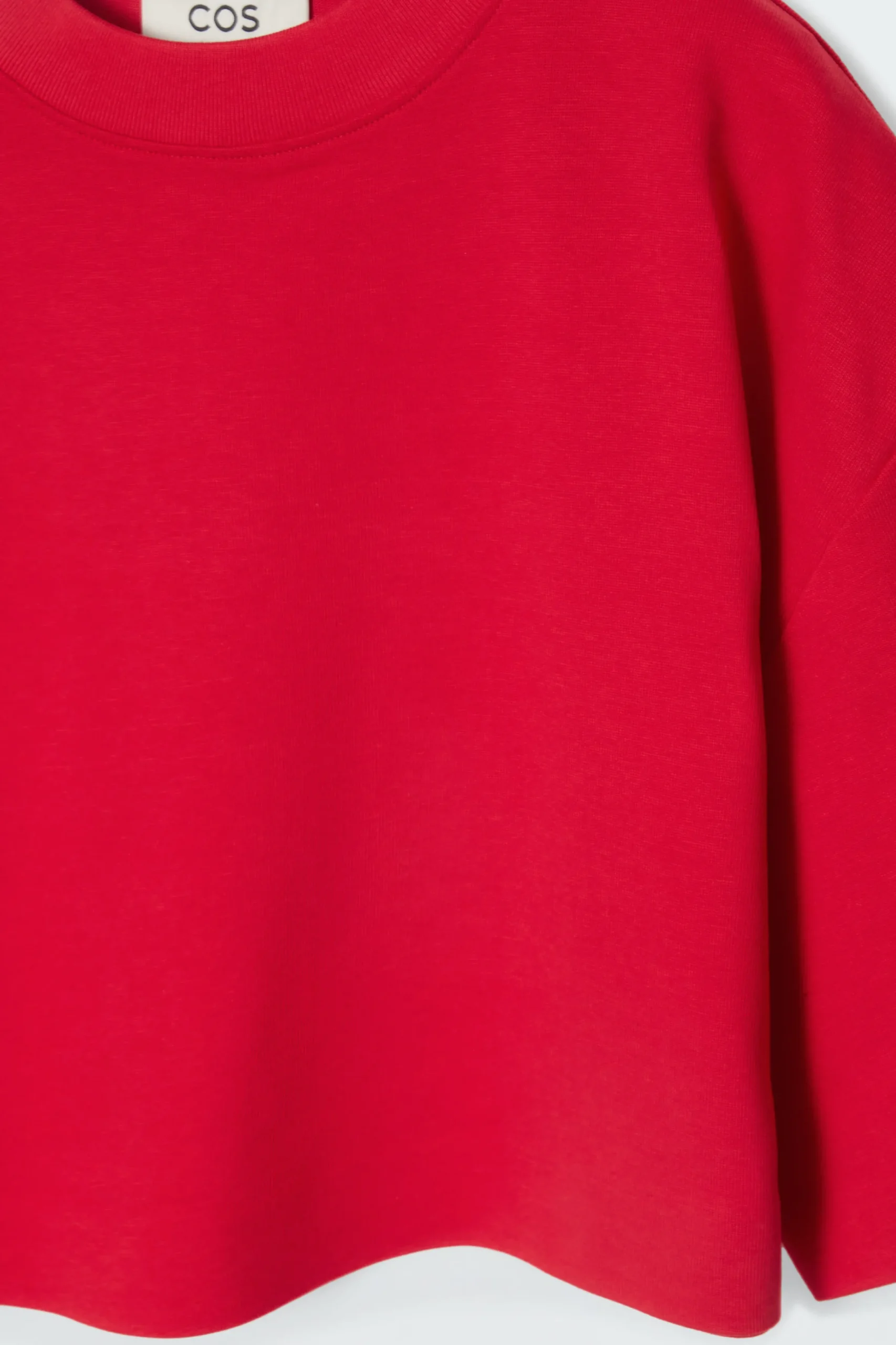 COS T-shirts | Toppar*HIGH LINE LEDIG T-SHIRT