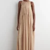 COS Klänningar & Jumpsuits | Occasionwear*MAXIKLÄNNING MED RYNKNING OCH HALTERNECK