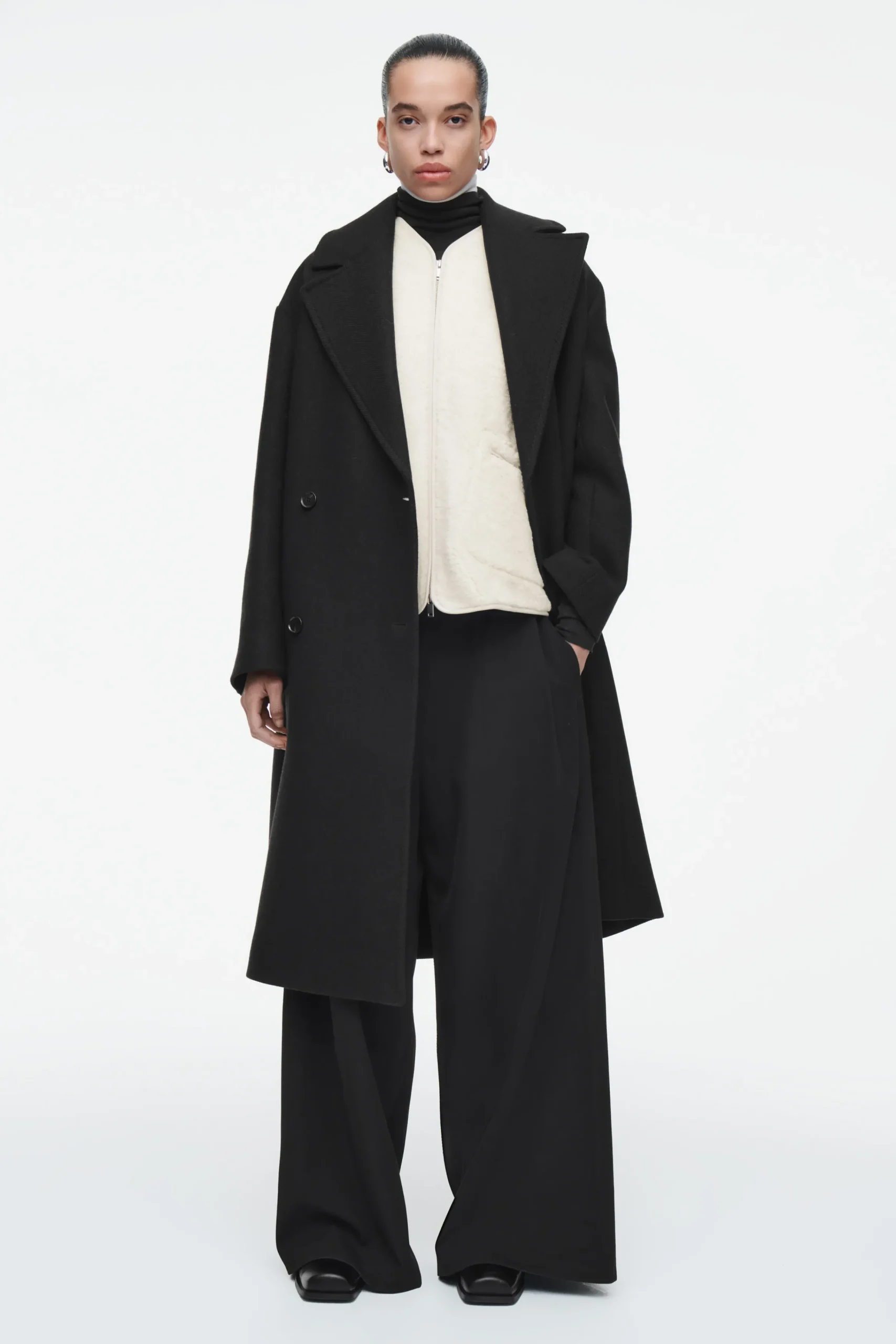 COS Jackor & Kappor*OVERSIZE JACKA I FAUX SHEARLING