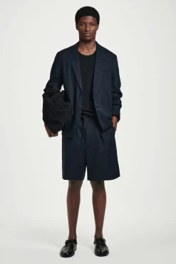 COS Kostymer | Shorts*SKRÄDDADE SHORTS I LINNE MED DRAGSKO