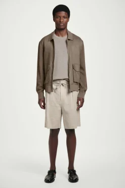 COS Kostymer | Shorts*SKRÄDDADE SHORTS I LINNE MED DRAGSKO