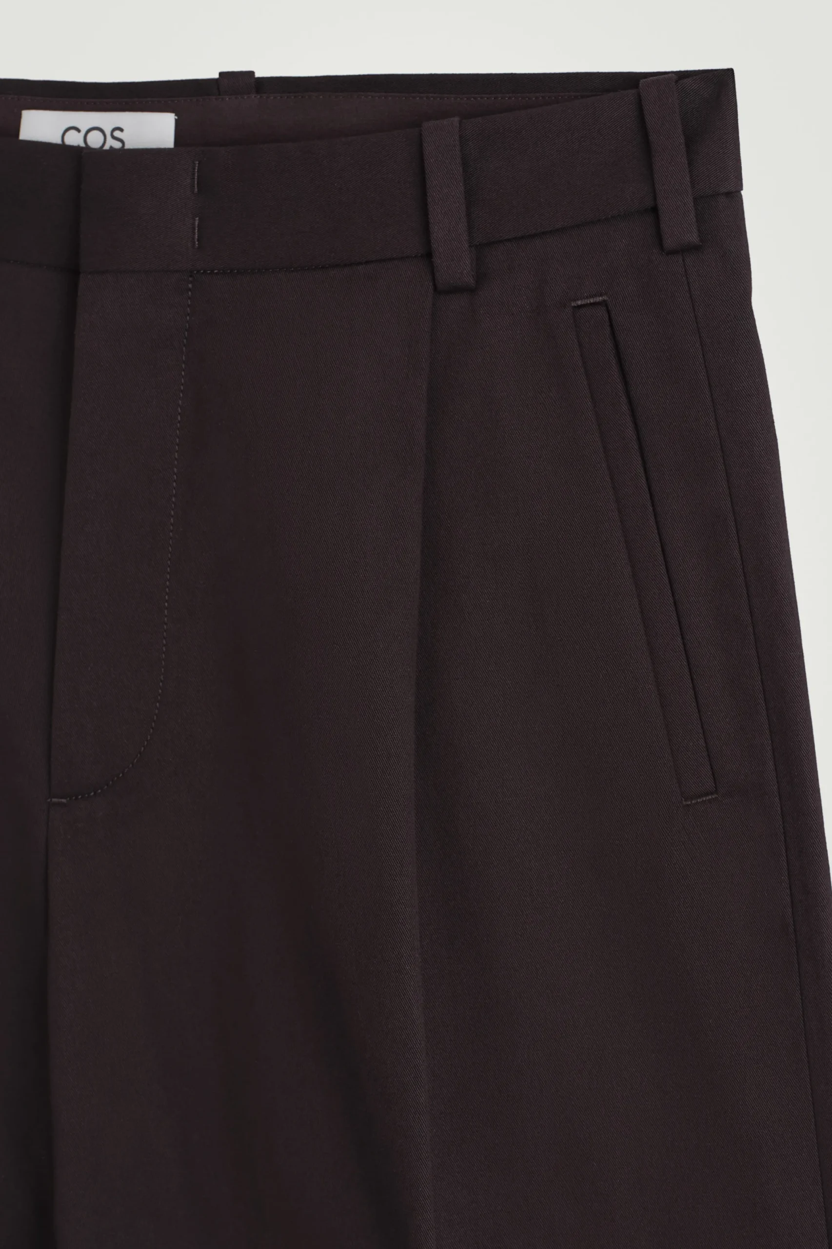 COS Shorts | Byxor*SKRÄDDADE SHORTS MED VIDA BEN