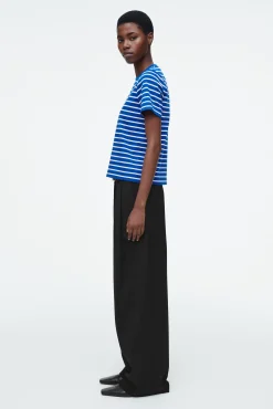 COS T-shirts | Toppar*STILRENT SKUREN T-SHIRT